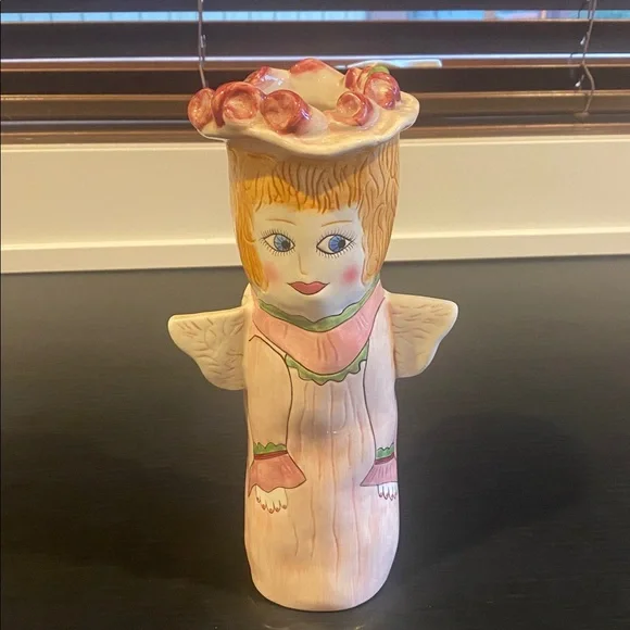 Vintage Susan Paley Ganz Bella
Casa Grace Rose Pink Angel Vase - Picture 2 of 16